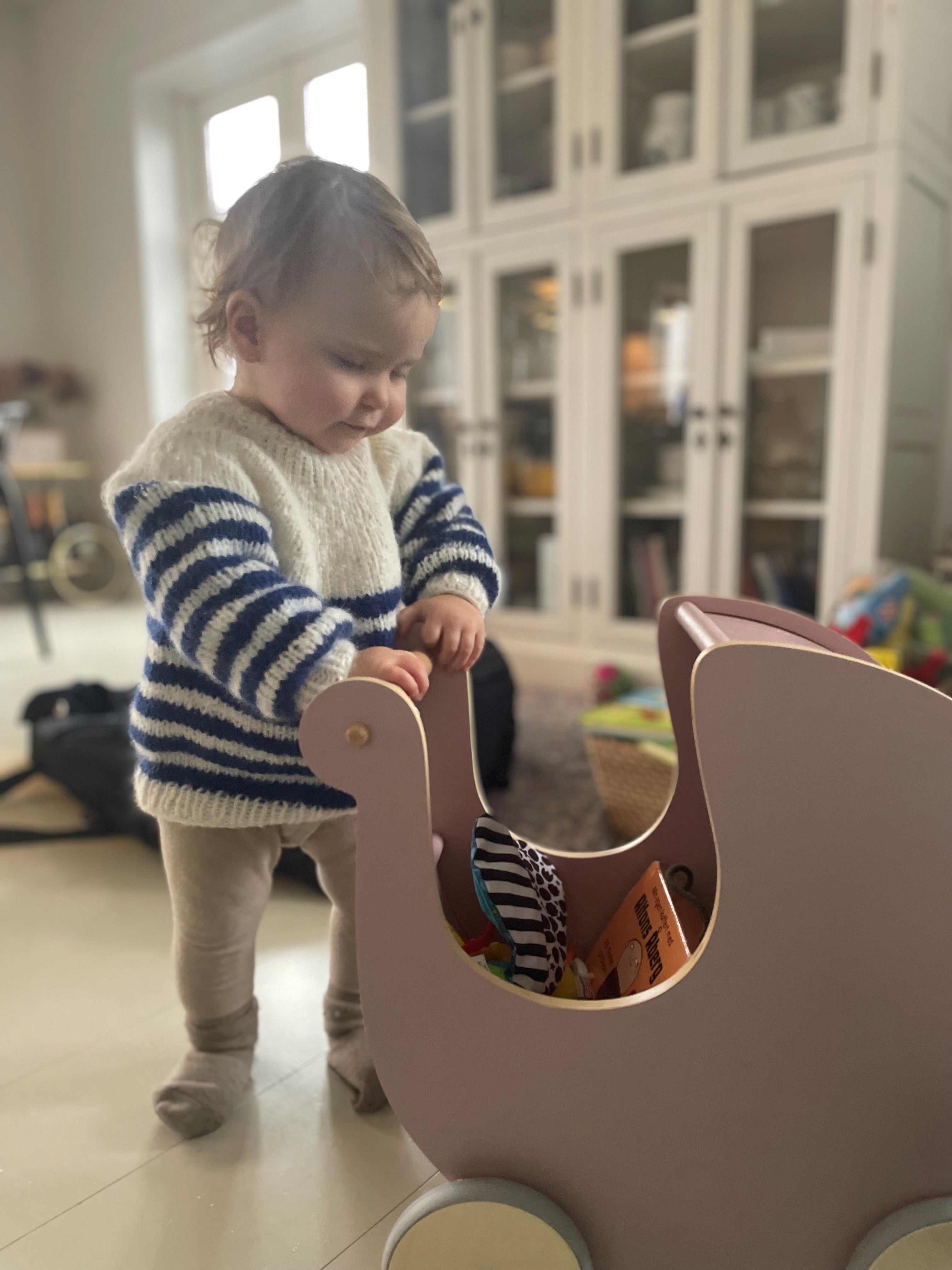 KIT FOR "CHILDREN'S SWEATER OCEAN"